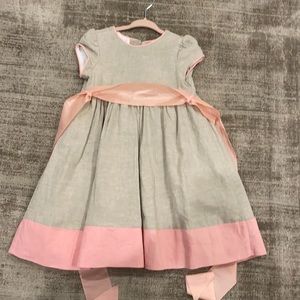 Girls dress